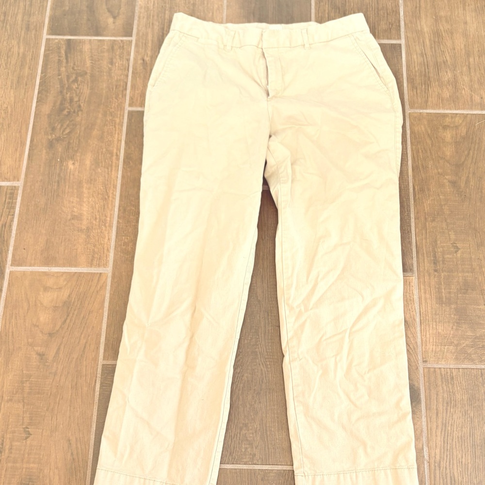 GAP Tan Chinos Versatile and Stylish